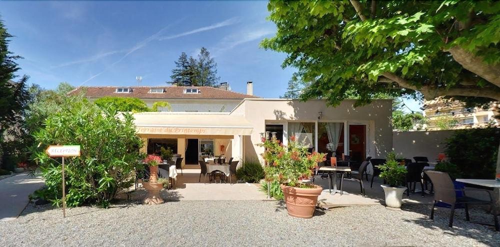 Logis Le Printemps Hotel Restaurant - 蒙特利马尔 外观 照片