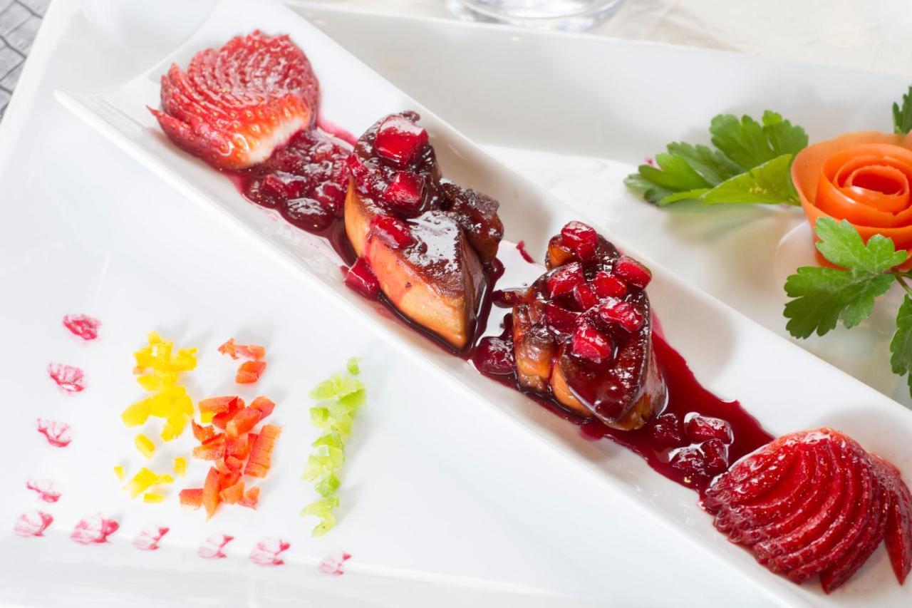 Logis Le Printemps Hotel Restaurant - 蒙特利马尔 外观 照片